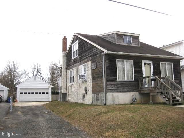 1631 MCCAY AVE, Upper Chichester, PA 19061