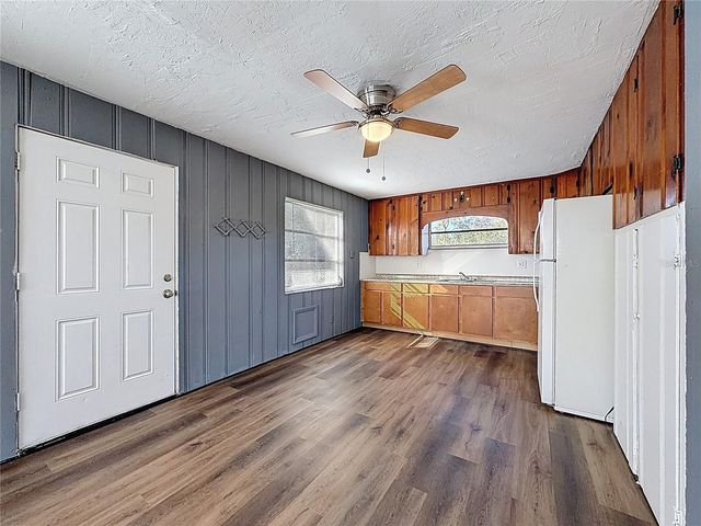 650 E HARBOR DRIVE S, St Petersburg, FL 33705