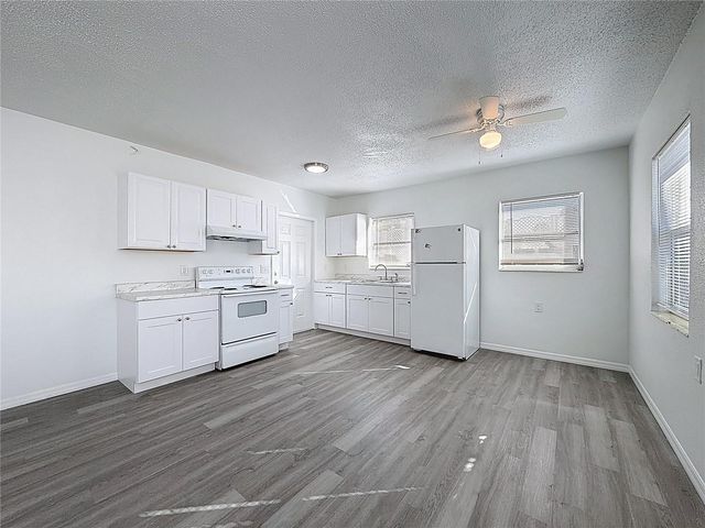 650 E HARBOR DRIVE S, St Petersburg, FL 33705