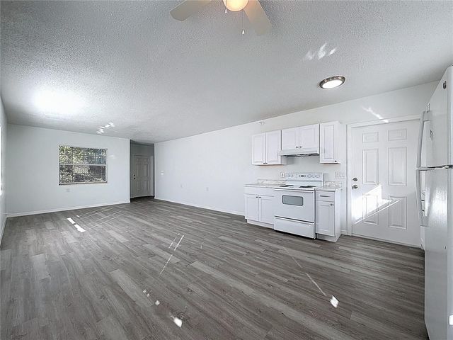 650 E HARBOR DRIVE S, St Petersburg, FL 33705