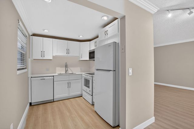 277 Brighton G G, Boca Raton, FL 33434