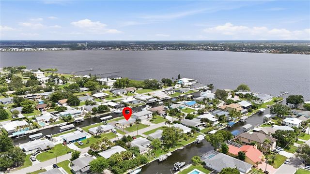 712 POINSETTIA AVENUE, Ellenton, FL 34222