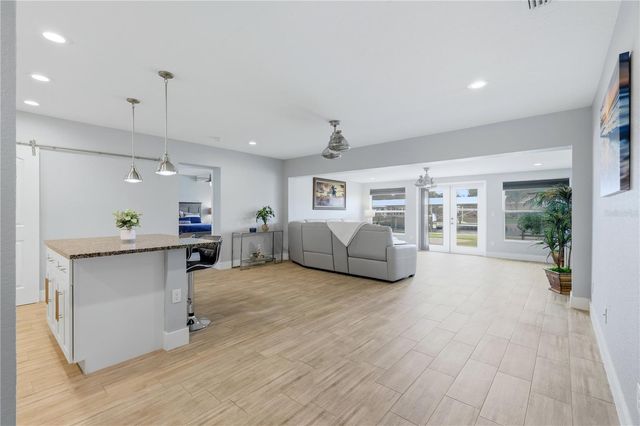 712 POINSETTIA AVENUE, Ellenton, FL 34222