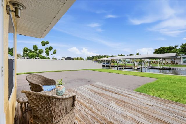 712 POINSETTIA AVENUE, Ellenton, FL 34222