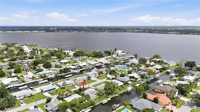 712 POINSETTIA AVENUE, Ellenton, FL 34222