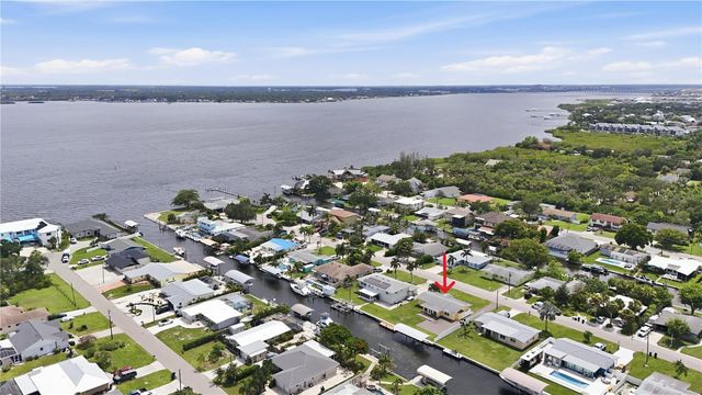 712 POINSETTIA AVENUE, Ellenton, FL 34222