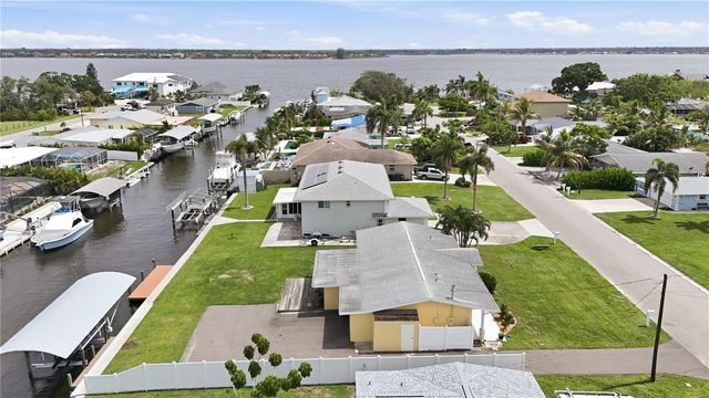 712 POINSETTIA AVENUE, Ellenton, FL 34222