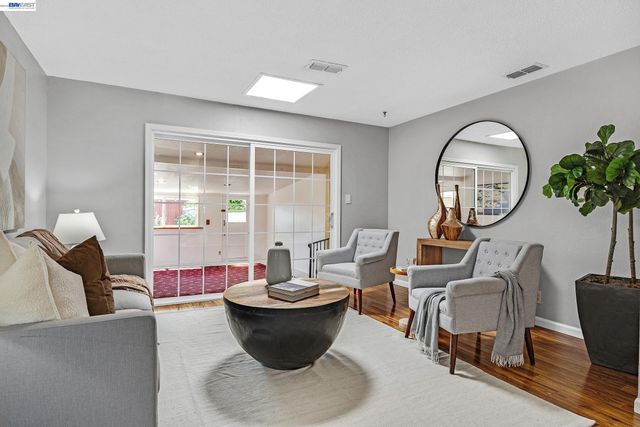 1798 Hartnell St, Union City, CA 94587