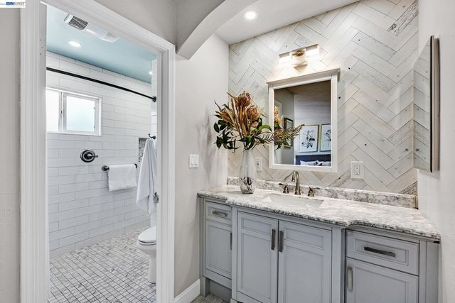 1798 Hartnell St, Union City, CA 94587
