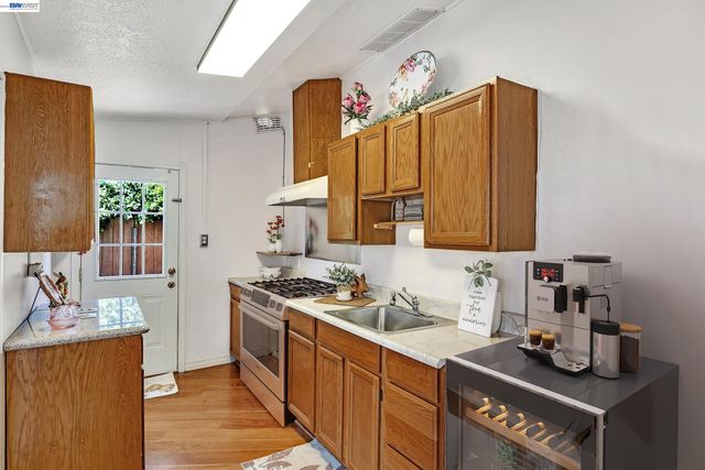 1798 Hartnell St, Union City, CA 94587