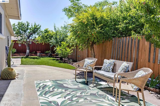 1798 Hartnell St, Union City, CA 94587