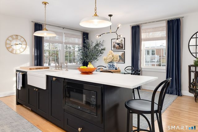 186 Putnam Park 186, Greenwich, CT 06830