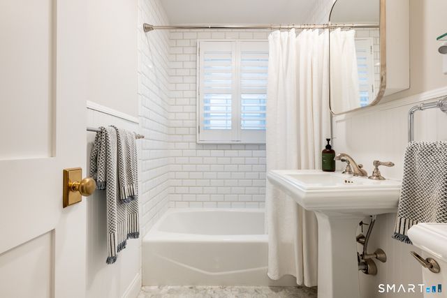 186 Putnam Park 186, Greenwich, CT 06830