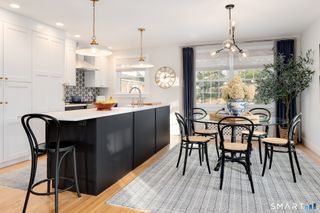 186 Putnam Park 186, Greenwich, CT 06830