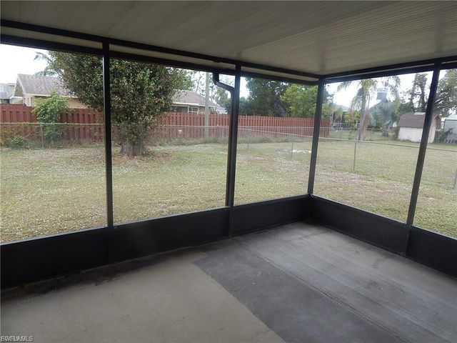 18448 Iris RD, Fort Myers, FL 33967