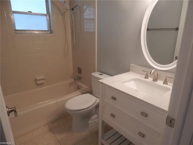 18448 Iris RD, Fort Myers, FL 33967