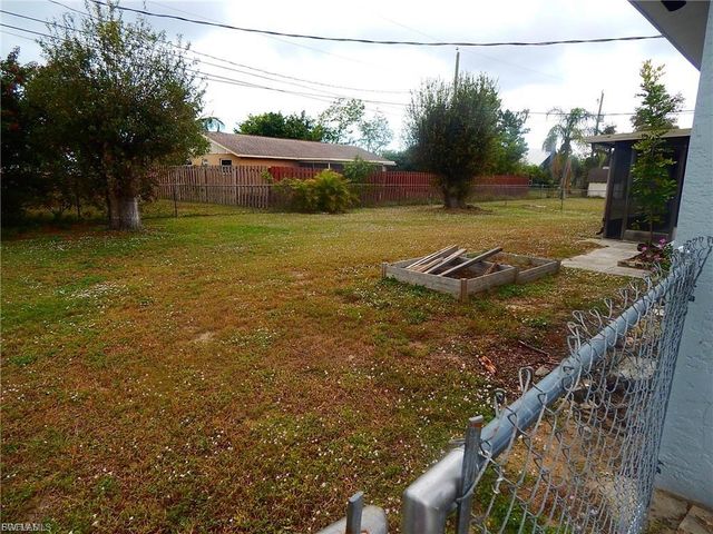 18448 Iris RD, Fort Myers, FL 33967