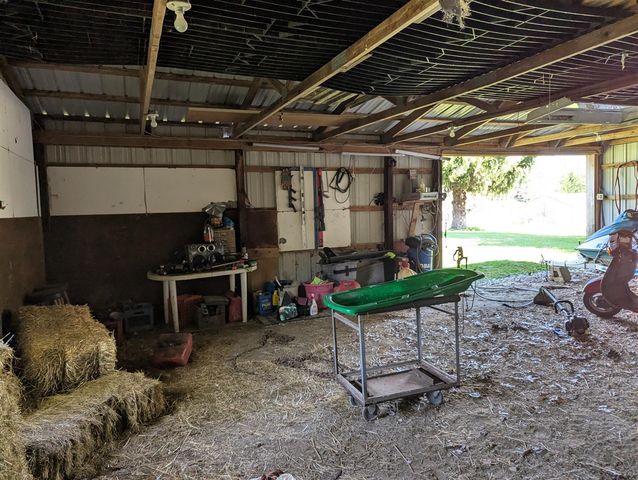 13421 Woerner Road, Manitou Beach, MI 49253