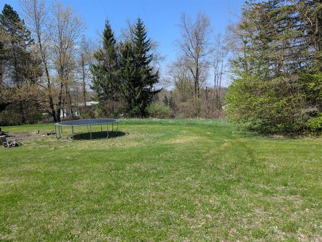 13421 Woerner Road, Manitou Beach, MI 49253