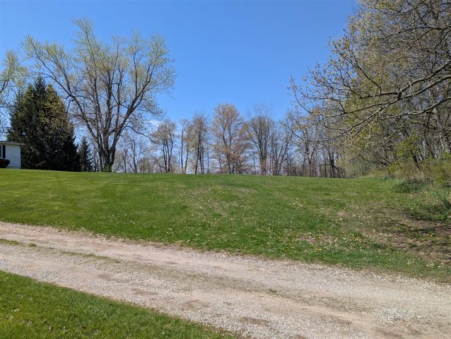 13421 Woerner Road, Manitou Beach, MI 49253