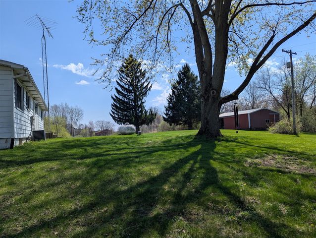 13421 Woerner Road, Manitou Beach, MI 49253
