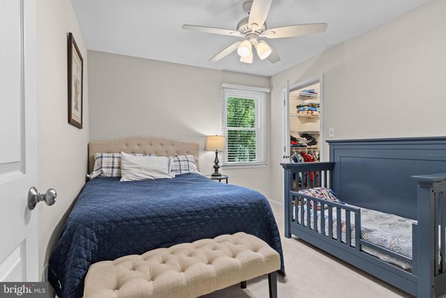 702 GREAT OAK LN, Kennett Square, PA 19348