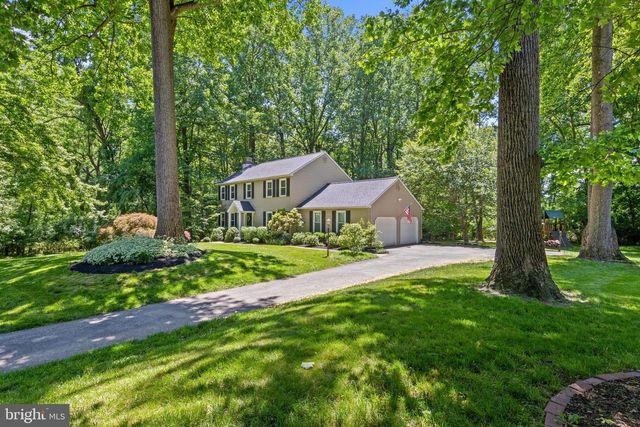 702 GREAT OAK LN, Kennett Square, PA 19348