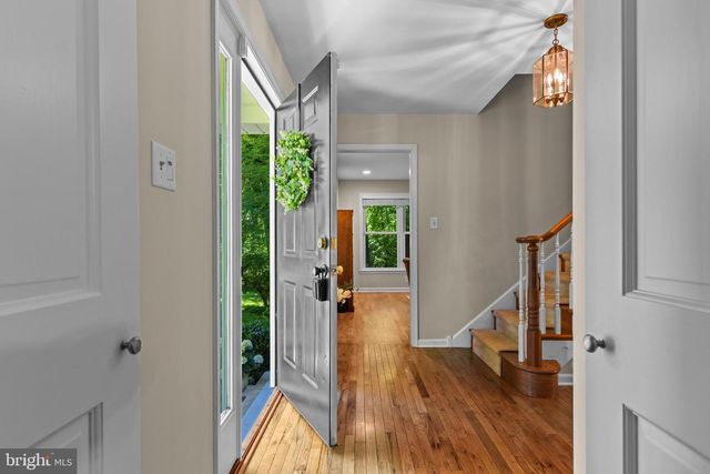 702 GREAT OAK LN, Kennett Square, PA 19348