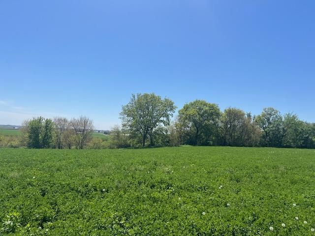 L7 Ervins Way, Waunakee, WI 53597