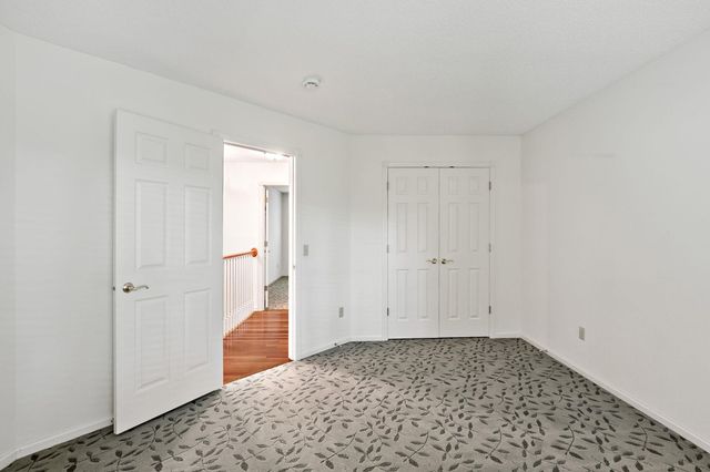 1536 Shannon Drive, Woodbury, MN 55125