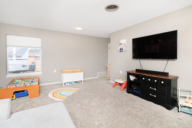 2005 S China Street, Brady, TX 76825