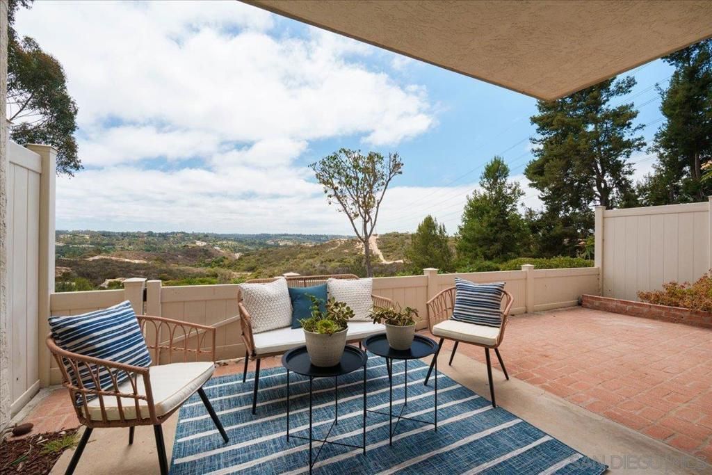 245 Fairlee, Encinitas, CA 92024 — exterior