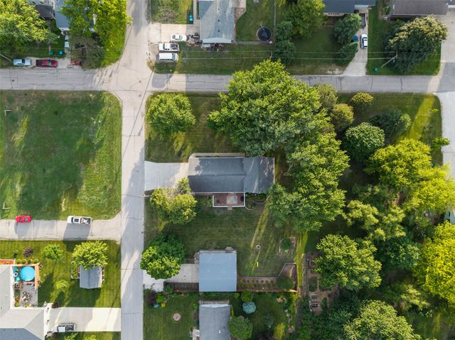 800 School Street, Stanhope, IA 50246