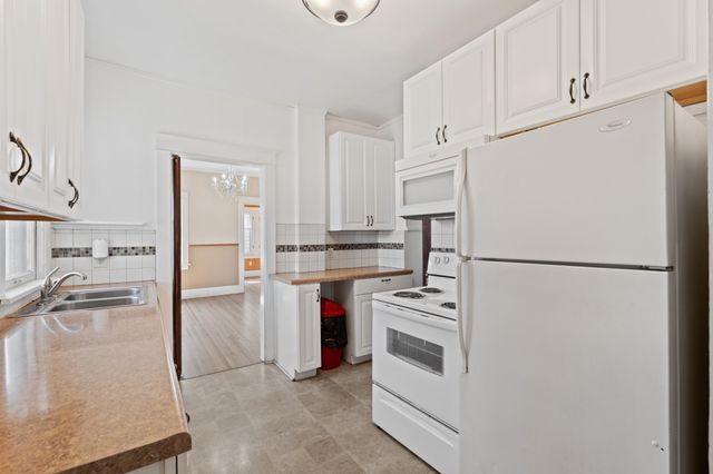 116 11th Avenue NW, Rochester, MN 55901