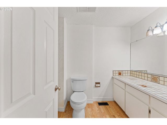 18450 Sw DELINE St, Beaverton, OR 97078