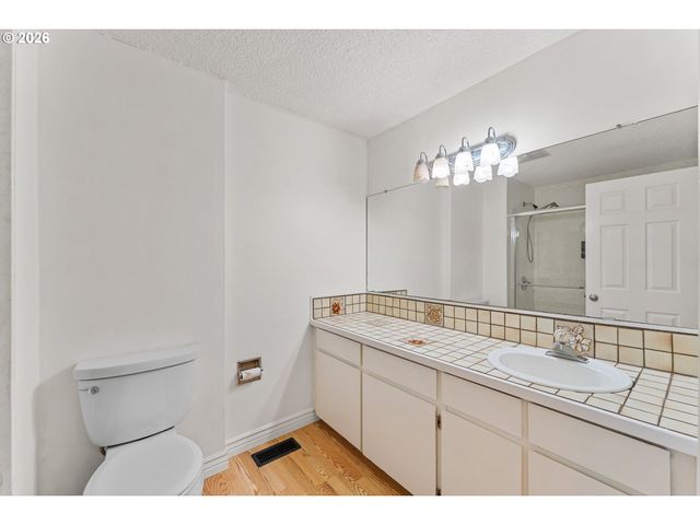 18450 Sw DELINE St, Beaverton, OR 97078