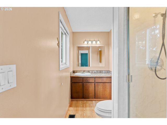 18450 Sw DELINE St, Beaverton, OR 97078