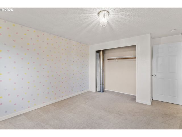 18450 Sw DELINE St, Beaverton, OR 97078