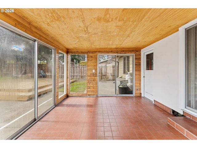 18450 Sw DELINE St, Beaverton, OR 97078