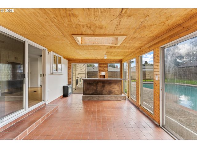 18450 Sw DELINE St, Beaverton, OR 97078