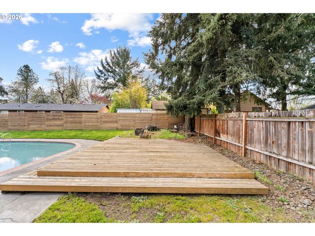 18450 Sw DELINE St, Beaverton, OR 97078