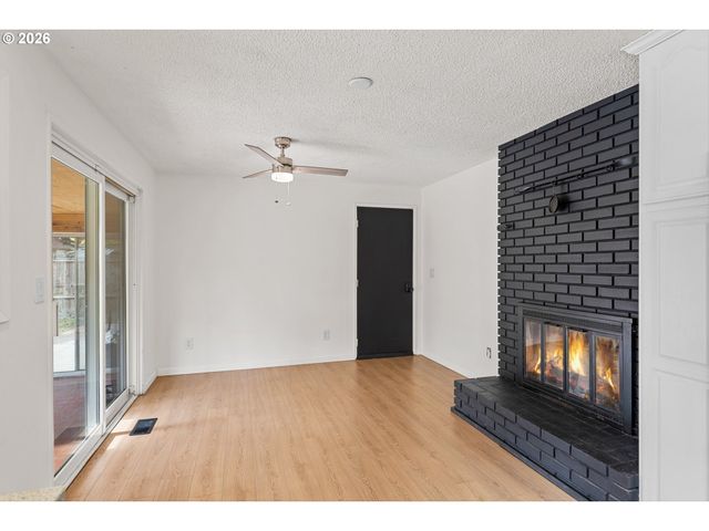 18450 Sw DELINE St, Beaverton, OR 97078