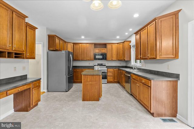 120 FIRST MANASSAS PL, Stephens City, VA 22655