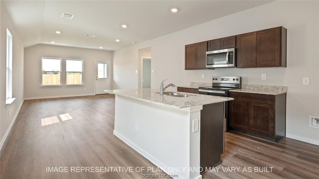 985 Lady Bird Lane, College Station, TX 77845 — photo 2