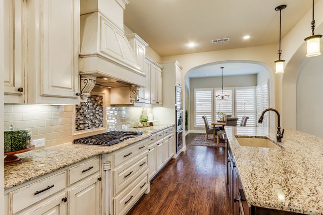 12883 Possum Kingdom Drive, Frisco, TX 75033