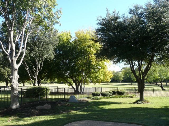 7520 Sweetgum Drive, Irving, TX 75063
