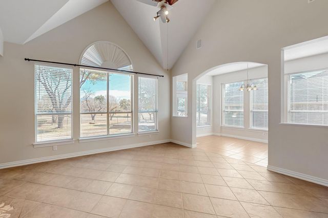 7520 Sweetgum Drive, Irving, TX 75063