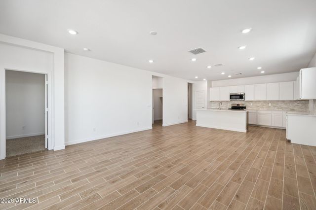24218 W ATLANTIS Way, Buckeye, AZ 85326