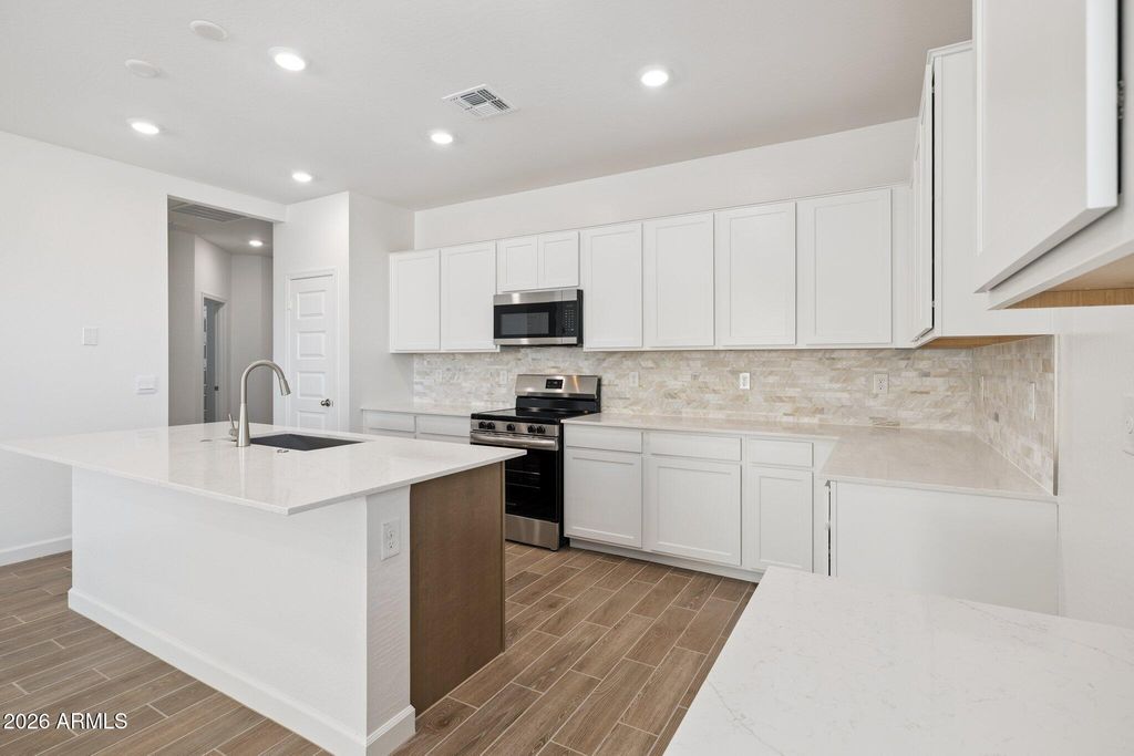 24218 W ATLANTIS Way, Buckeye, AZ 85326 — photo 4