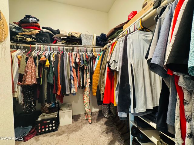 2446 Lugar Hermoso Court, Rosamond, CA 93560